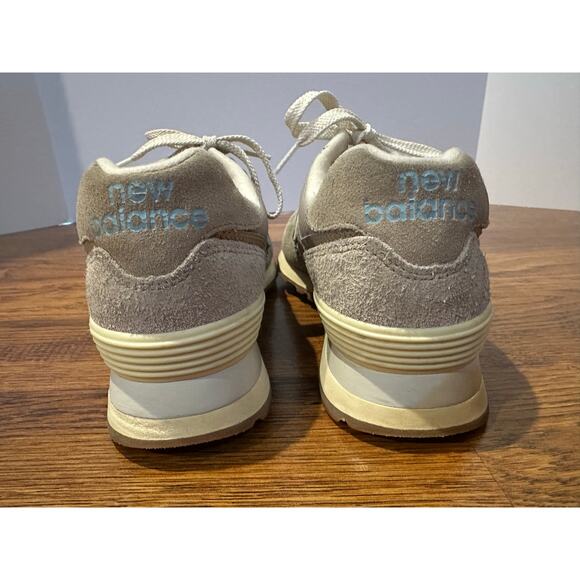 New Balance Women's 574 Suede Fashion Sneakers – Gray/Blue – Size 7.5 - Picture 5 of 9
